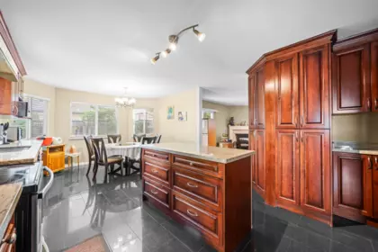 Kitchen Photo of 6012 124 Street, Surrey, BC