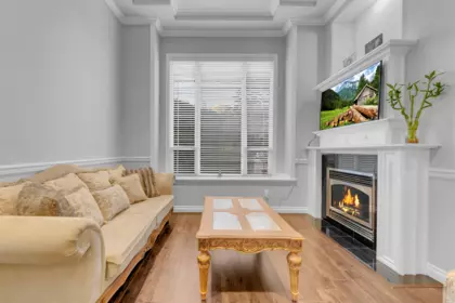 Dining Area Photo of 14570 67a Avenue, Surrey, BC