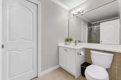 Mudroom Photo of 14570 67a Avenue, Surrey, BC