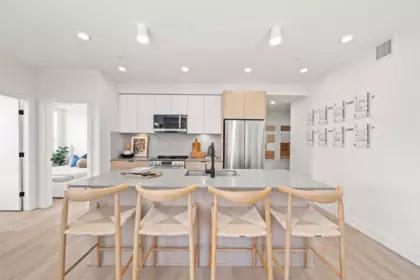 Kitchen Photo of 220 13455 94a Avenue, Surrey, BC
