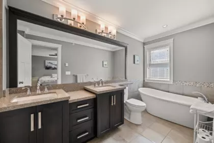 Hallway Photo of 17 19095 Mitchell Road, Pitt Meadows, BC
