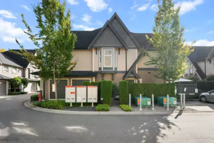 Hot Tub / Spa Photo of 17 19095 Mitchell Road, Pitt Meadows, BC