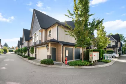 Swimming Pool Photo of 17 19095 Mitchell Road, Pitt Meadows, BC