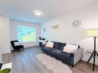 Loft / Bonus Room Photo of 8 9718 161a Street, Surrey, BC