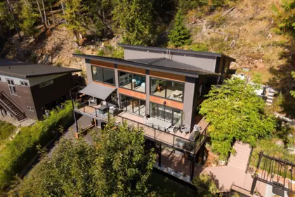 Backyard Photo of 955 Windjammer Road, Bowen Island, BC