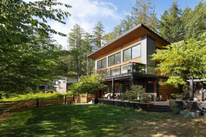 Outdoor Patio Photo of 955 Windjammer Road, Bowen Island, BC