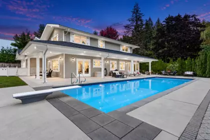 320 Moyne Drive, West Vancouver, BC, West Vancouver — Single Family Residence for sale