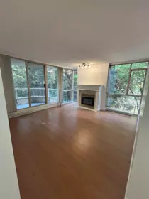 201 4689 Hazel Street, Burnaby, BC, Burnaby — Apartment/Condo for sale