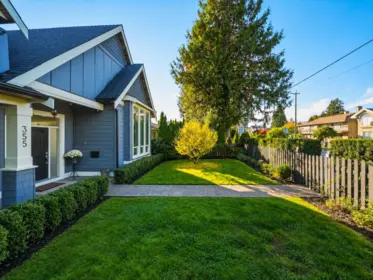 355 E 15th Street, North Vancouver, BC, North vancouver — Single Family Residence for sale