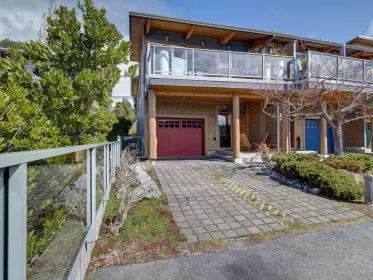 6500 Ember Place, Sechelt, BC, Sechelt — Townhouse for sale
