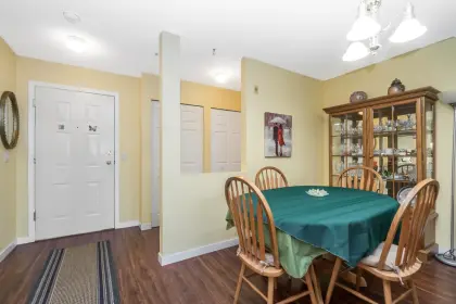 201 5419 201a Street, Langley, BC, Langley — Apartment/Condo for sale