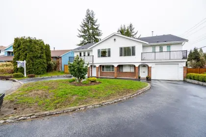 4483 Samara Court, Burnaby, BC, Burnaby — Half Duplex for sale