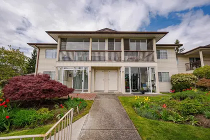 32 6467 197 Street, Langley, BC, Langley — Townhouse for sale