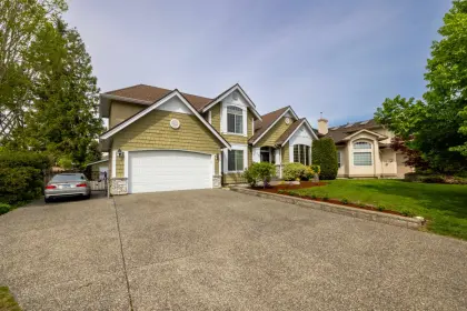 21703 44a Avenue, Langley, BC, Langley — Single Family Residence for sale