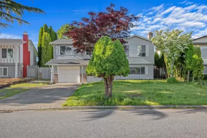 32705 Okanagan Drive, Abbotsford, BC, Abbotsford — Single Family Residence for sale