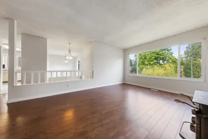 3228 Salt Spring Avenue, Coquitlam, BC, Coquitlam — Single Family Residence for sale