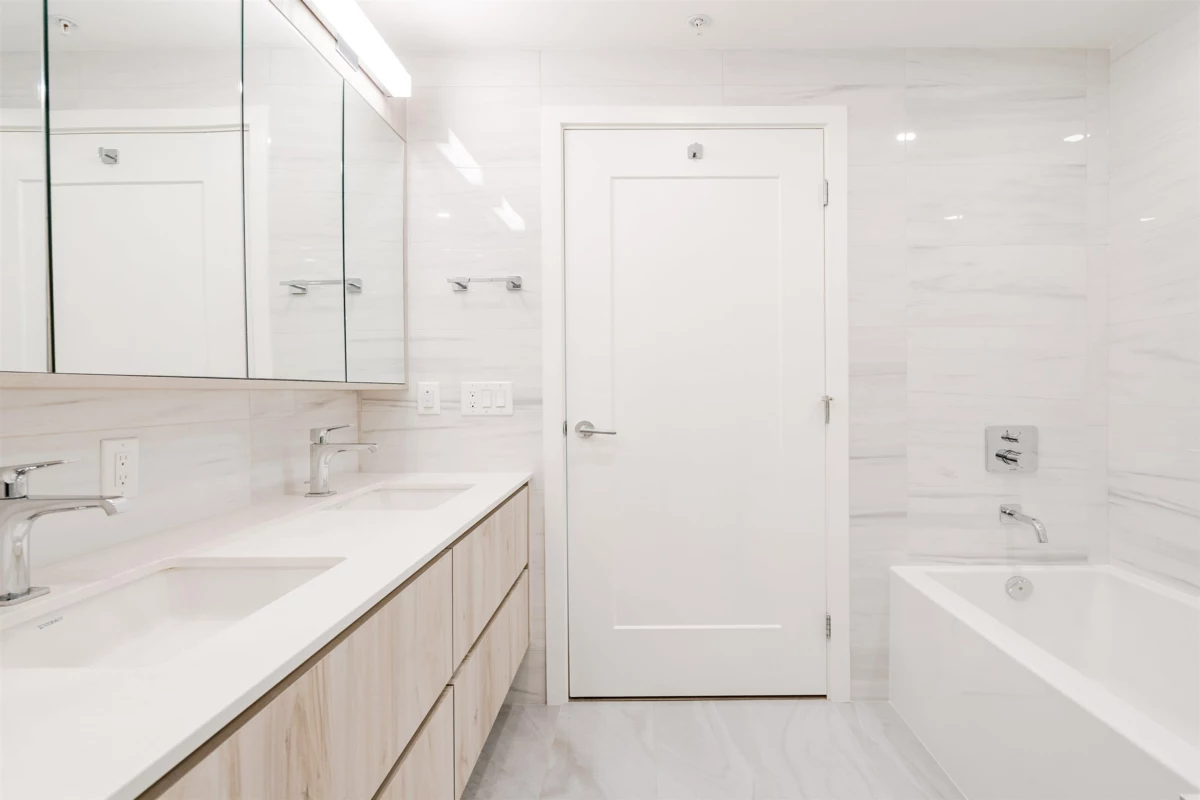 Garage Interior Photo of 602 477 W 59th Avenue, Vancouver, BC