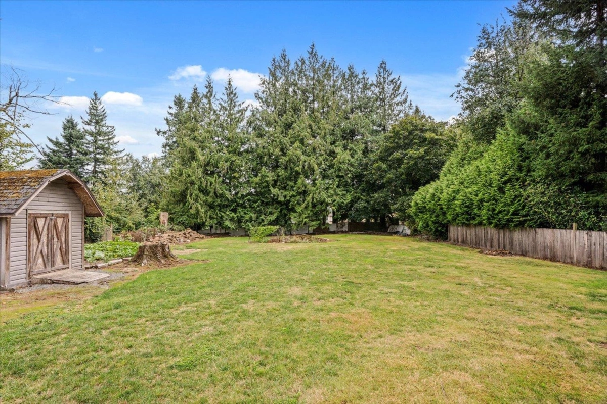 Staircase Photo of 29554 Duncan Avenue, Abbotsford, BC