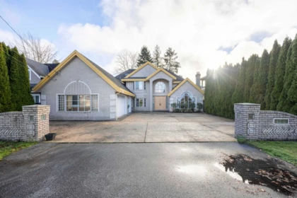 8720 Saunders Road, Richmond, BC, Richmond — Single Family Residence for sale