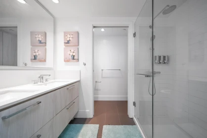 Powder Room Photo of 2007 680 Seylynn Cres, North Vancouver, BC