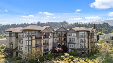 110B 45595 Tamihi Way, Chilliwack, BC, Chilliwack — Apartment/Condo for sale