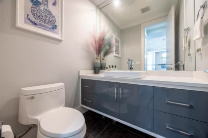 Walk-In Closet Photo of 16764 16a Avenue, Surrey, BC