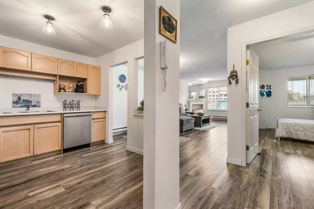 Breakfast Nook Photo of 204 9400 Cook Street, Chilliwack, BC