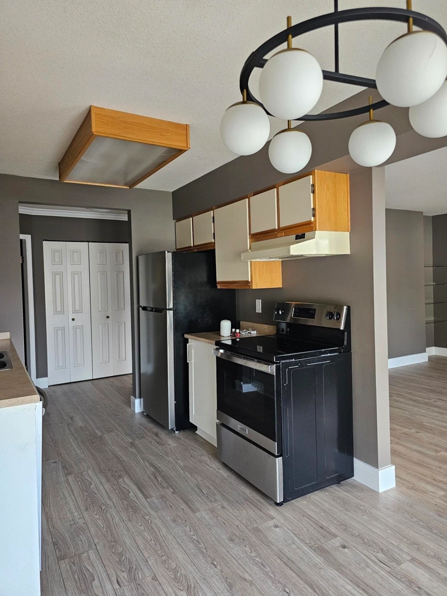 Living Room Photo of 31 12296 224th Street, Maple Ridge, BC