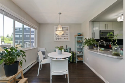 103 22367 St Anne Avenue, Maple Ridge, BC, Maple Ridge — Apartment/Condo for sale
