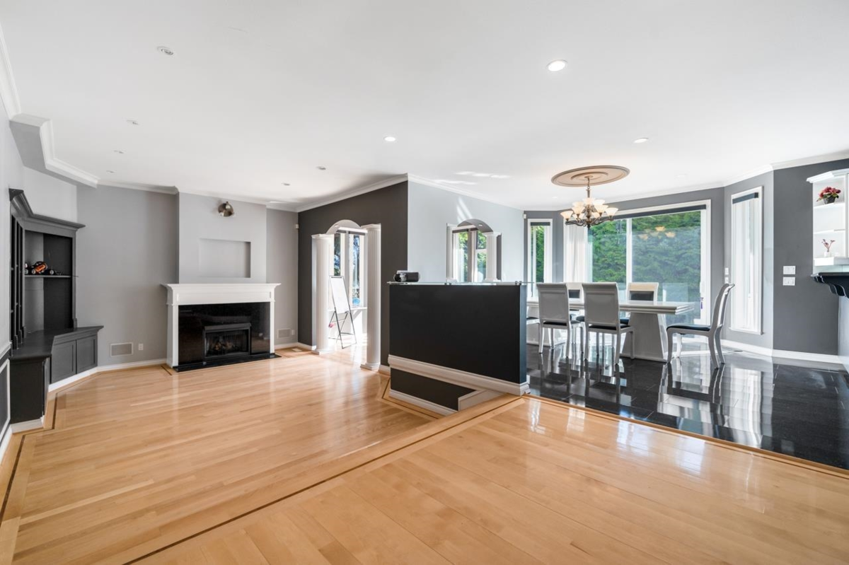 Living Room Photo of 6030 Elgin Avenue, Burnaby, BC