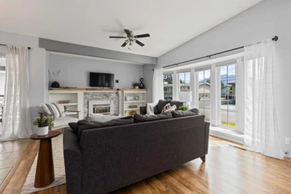 46185 Larch Avenue, Chilliwack, BC, Chilliwack — Single Family Residence for sale