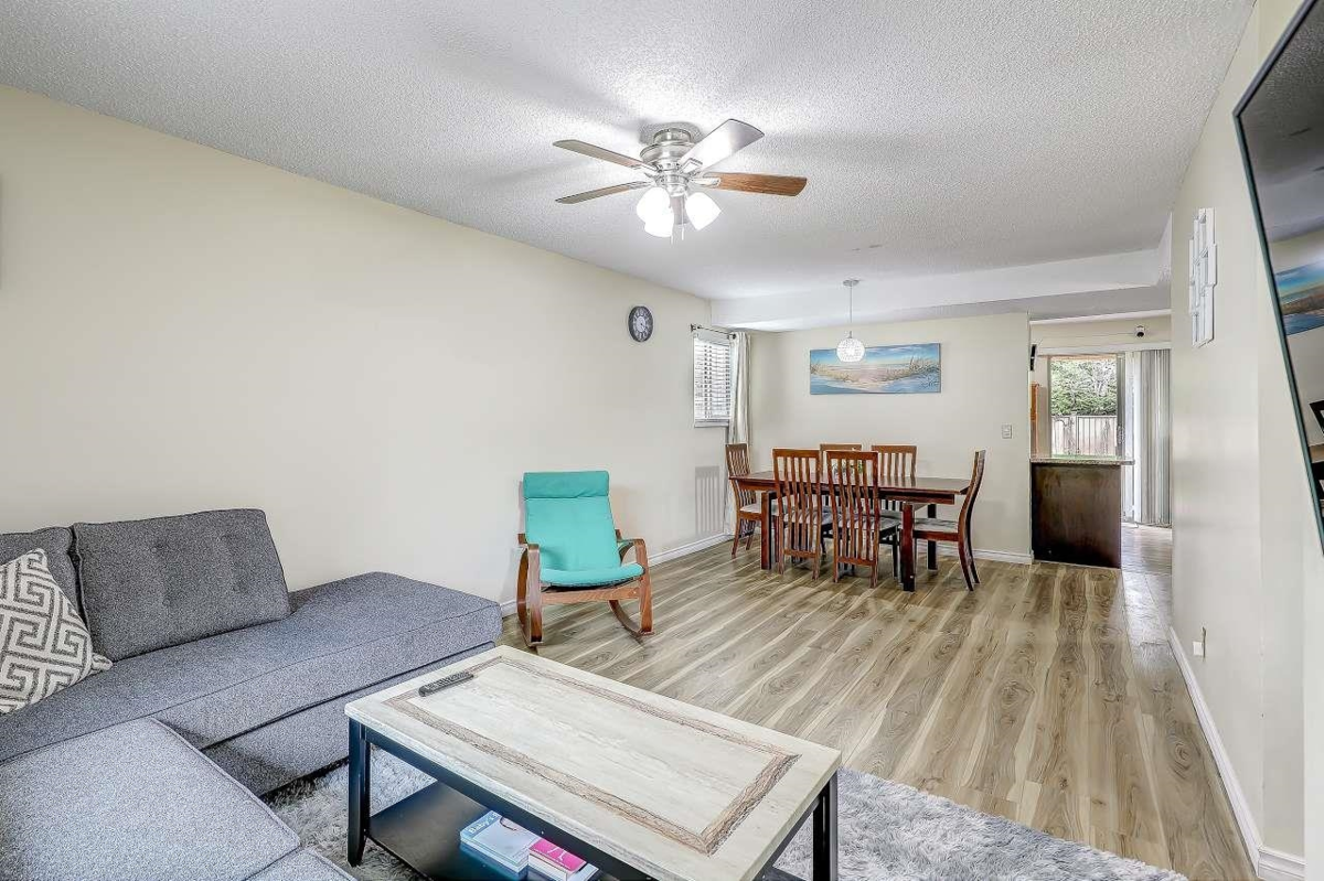 Family Room Photo of 6928 134 Street, Surrey, BC