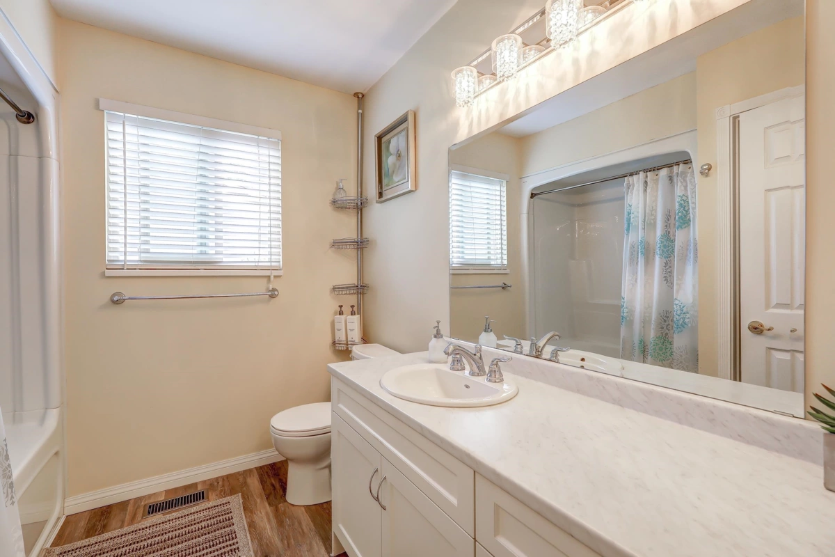 Guest Bathroom Photo of 6928 134 Street, Surrey, BC