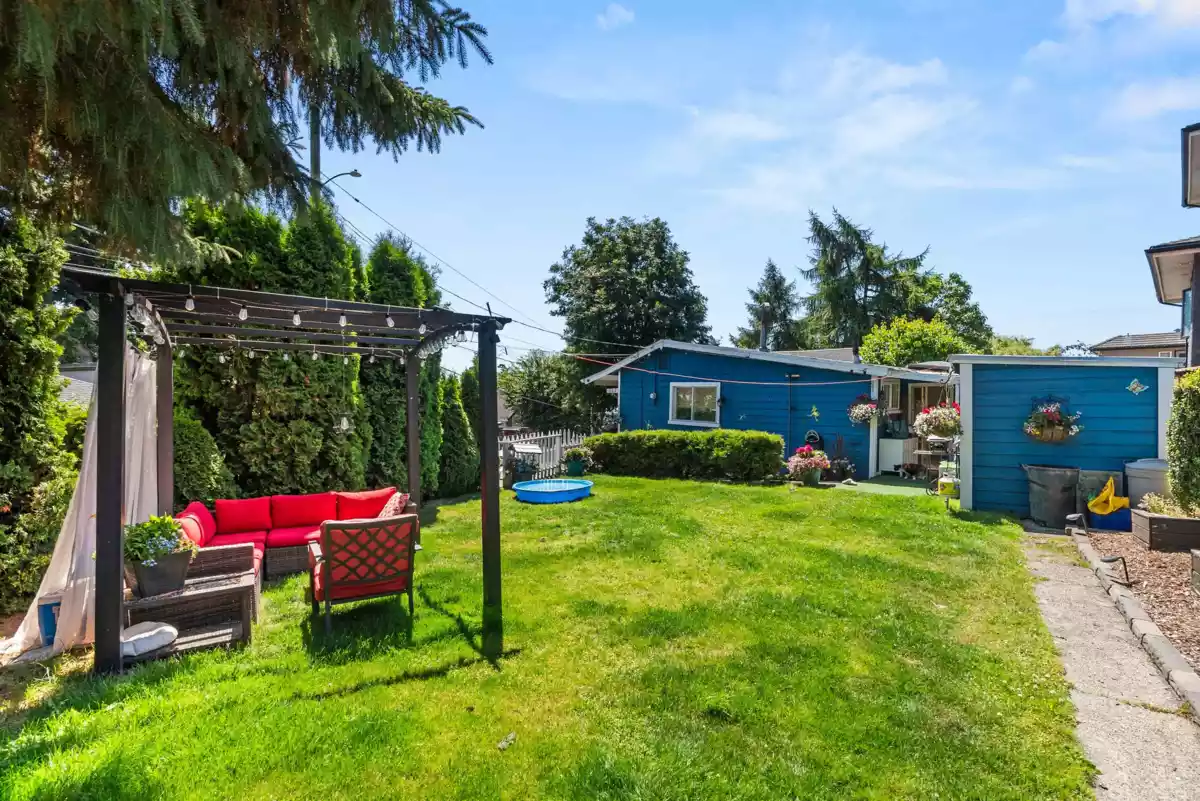 Office / Den Photo of 931 Finlay Street, White Rock, BC