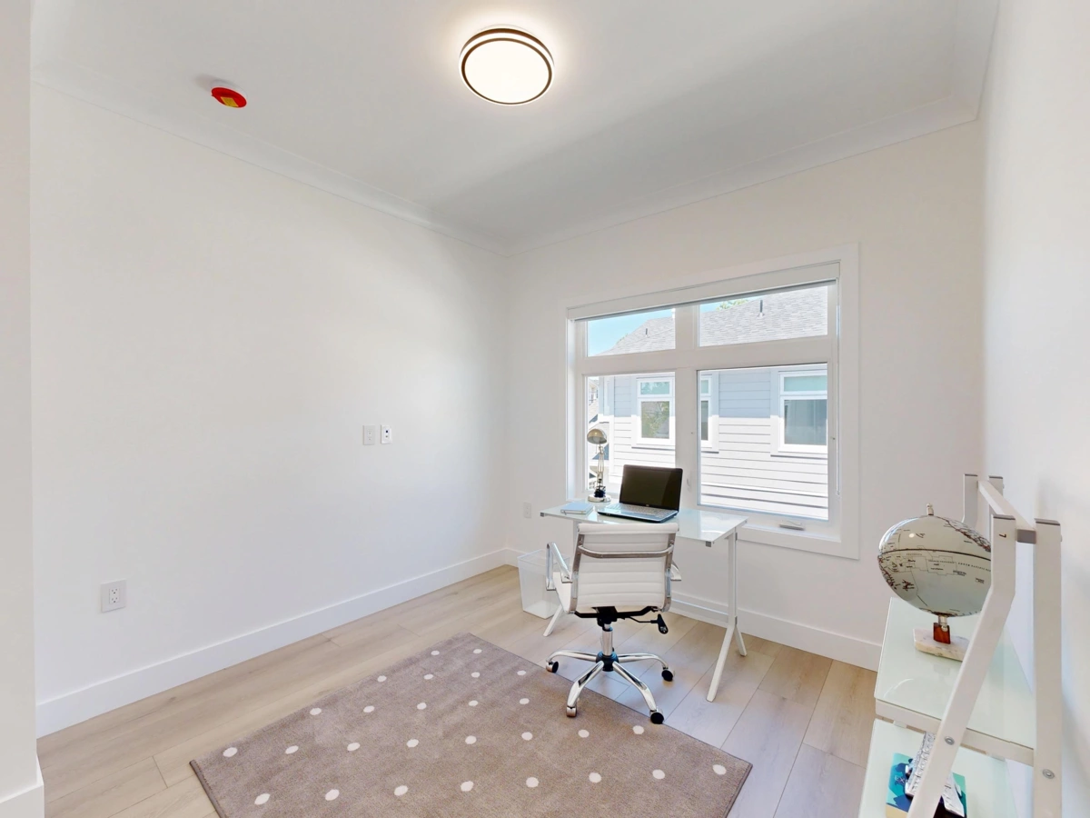 Hallway Photo of 15 7100 Ash Street, Richmond, BC