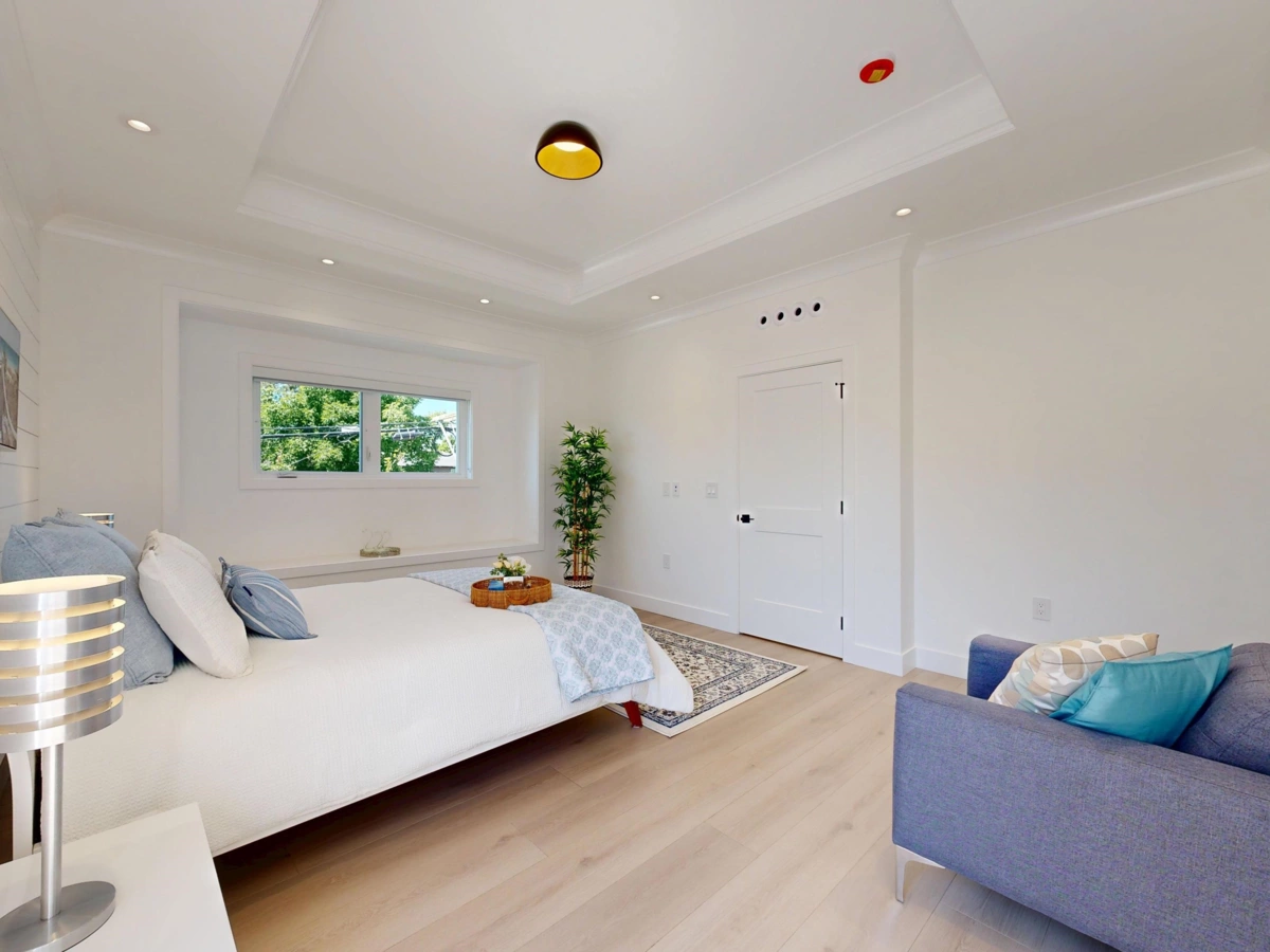 Hot Tub / Spa Photo of 15 7100 Ash Street, Richmond, BC