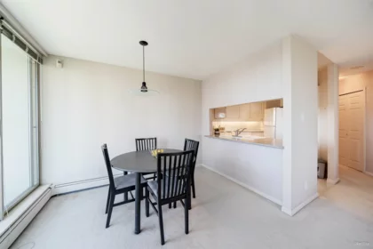 1501 6188 Patterson Avenue, Burnaby, BC, Burnaby — Apartment/Condo for sale
