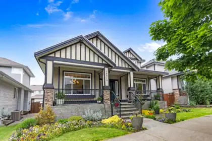 18979 70 Avenue, Surrey, BC, Surrey — Single Family Residence for sale