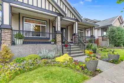 18979 70 Avenue, Surrey, BC, Surrey — Single Family Residence for sale