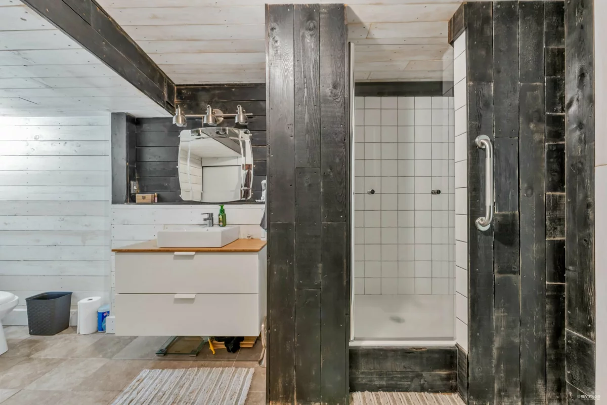 Backyard Photo of 20288 43a Avenue, Langley, BC