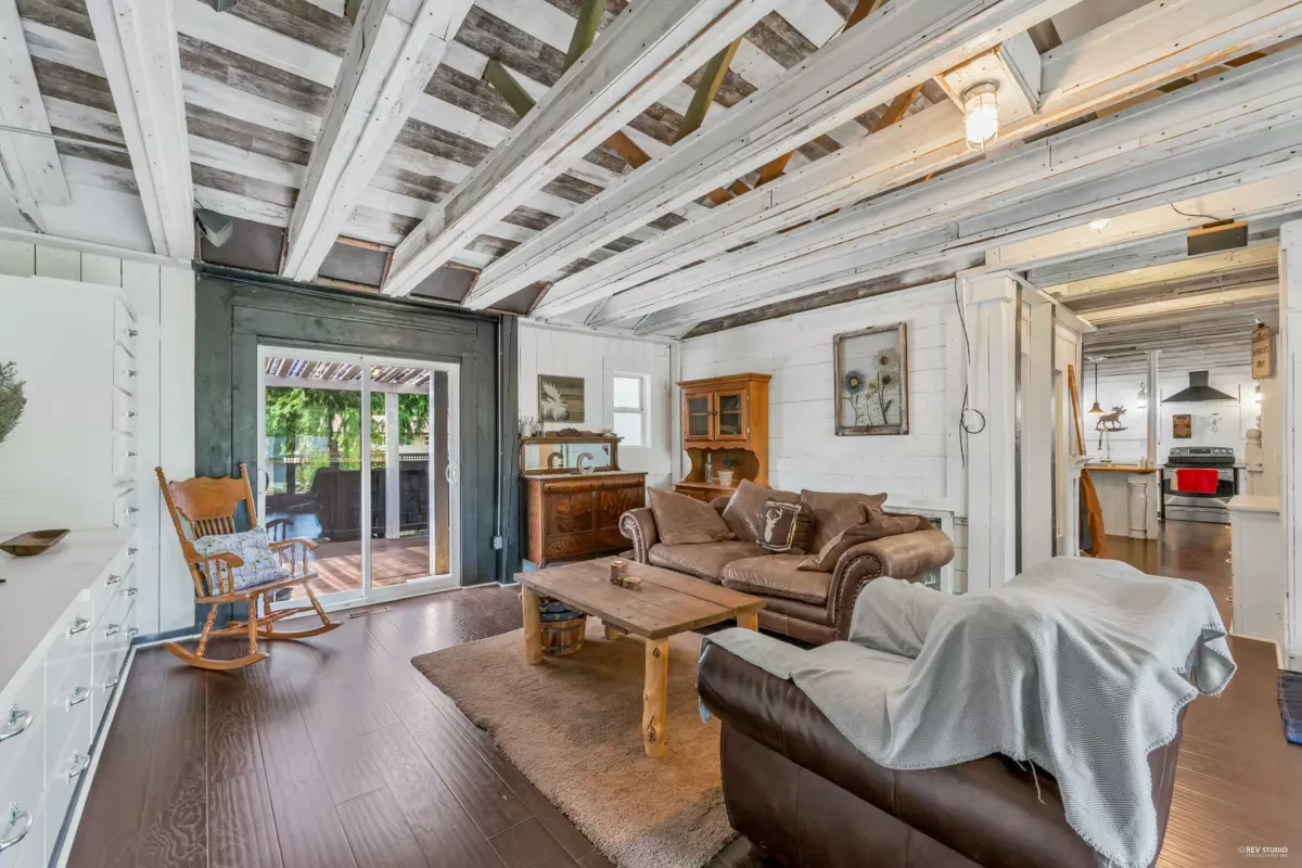 Laundry Room Photo of 20288 43a Avenue, Langley, BC