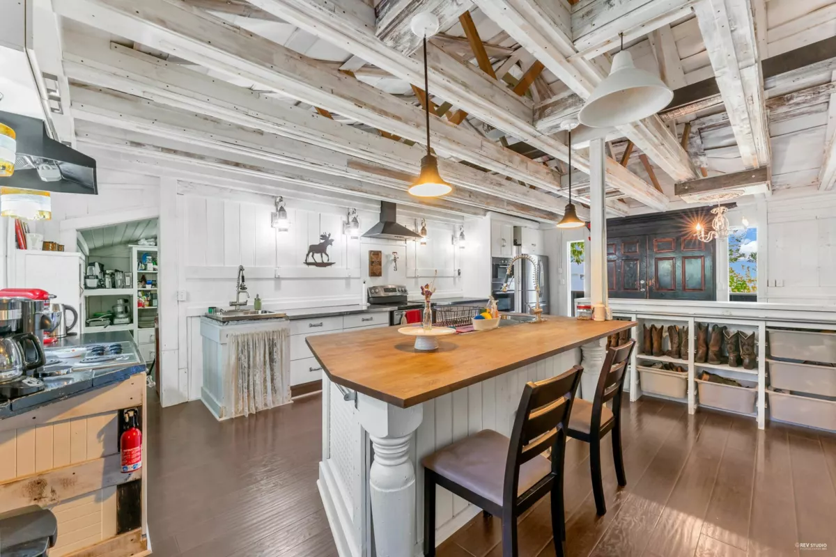 Pantry Photo of 20288 43a Avenue, Langley, BC