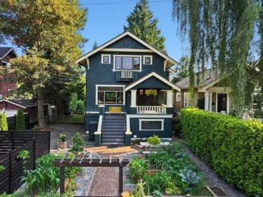 2876 W 5 Avenue, Vancouver, BC, Vancouver — Single Family Residence for sale