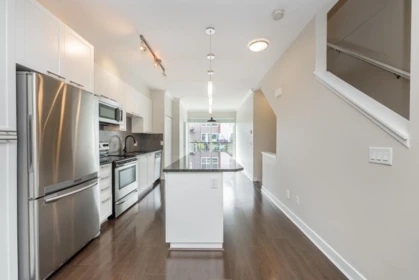 Kitchen Photo of 46 16223 23a Avenue, Surrey, BC