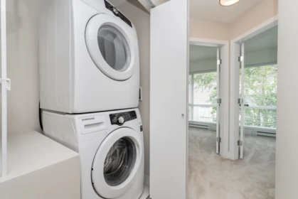 Laundry Room Photo of 46 16223 23a Avenue, Surrey, BC