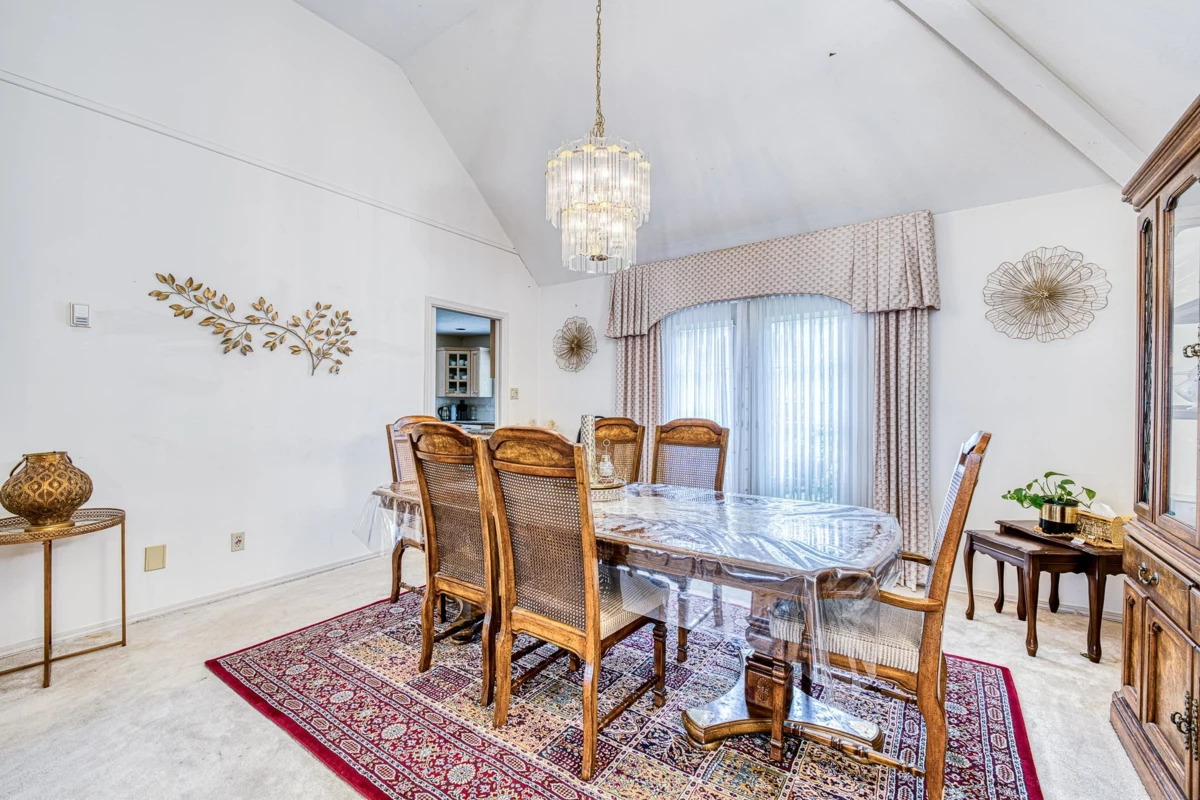 Breakfast Nook Photo of 5020 Blundell Road, Richmond, BC