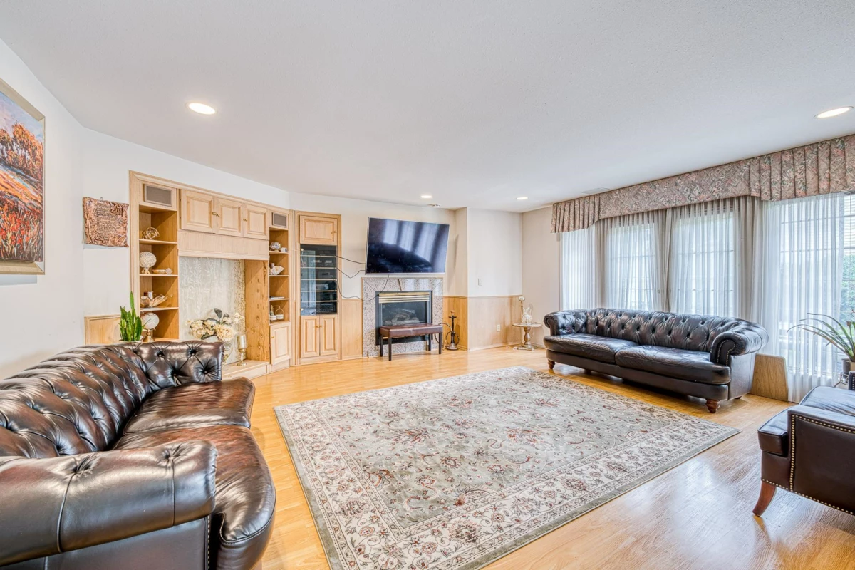 Guest Bathroom Photo of 5020 Blundell Road, Richmond, BC