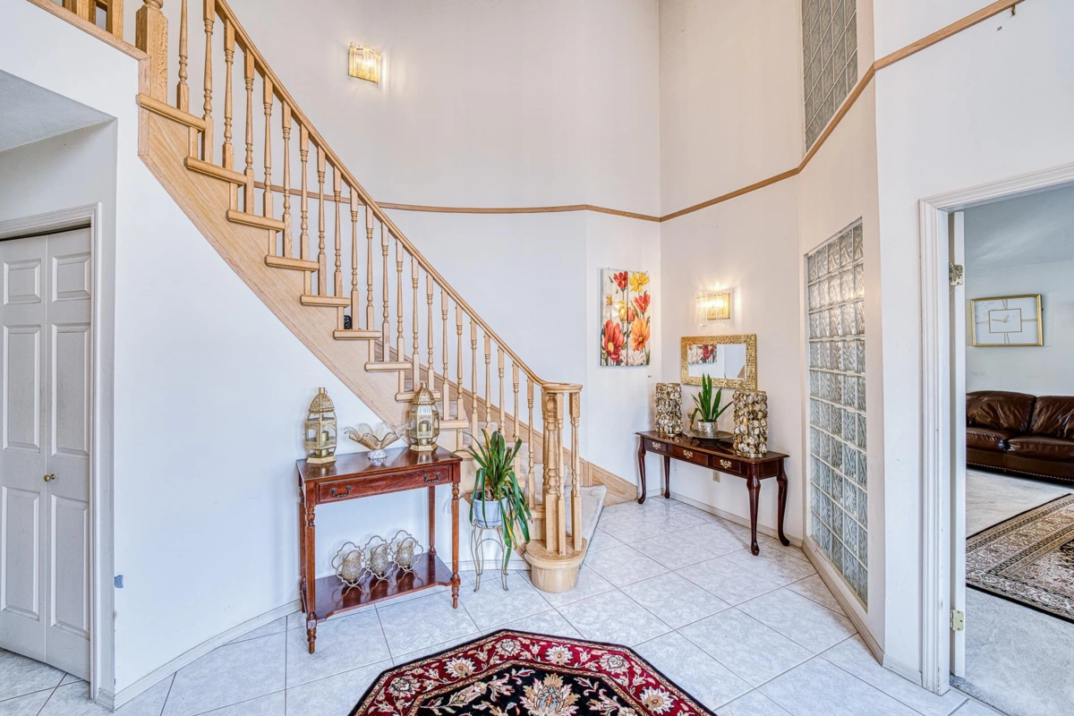 Laundry Room Photo of 5020 Blundell Road, Richmond, BC