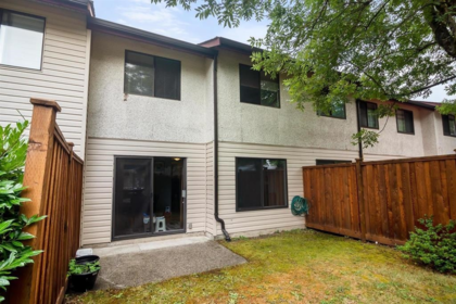 Laundry Room Photo of 69 13880 74 Avenue, Surrey, BC