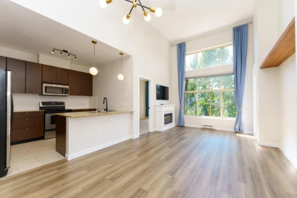 420 2477 Kelly Avenue, Port Coquitlam, BC, Port Coquitlam — Apartment/Condo for sale